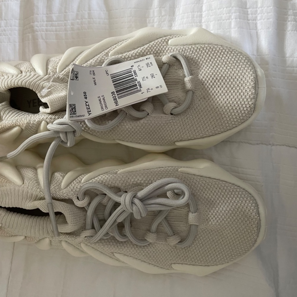 Yeezy 450 - Picture 3 of 10